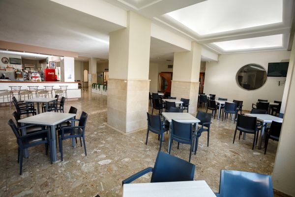Hotel Tres Anclas (Gandia)